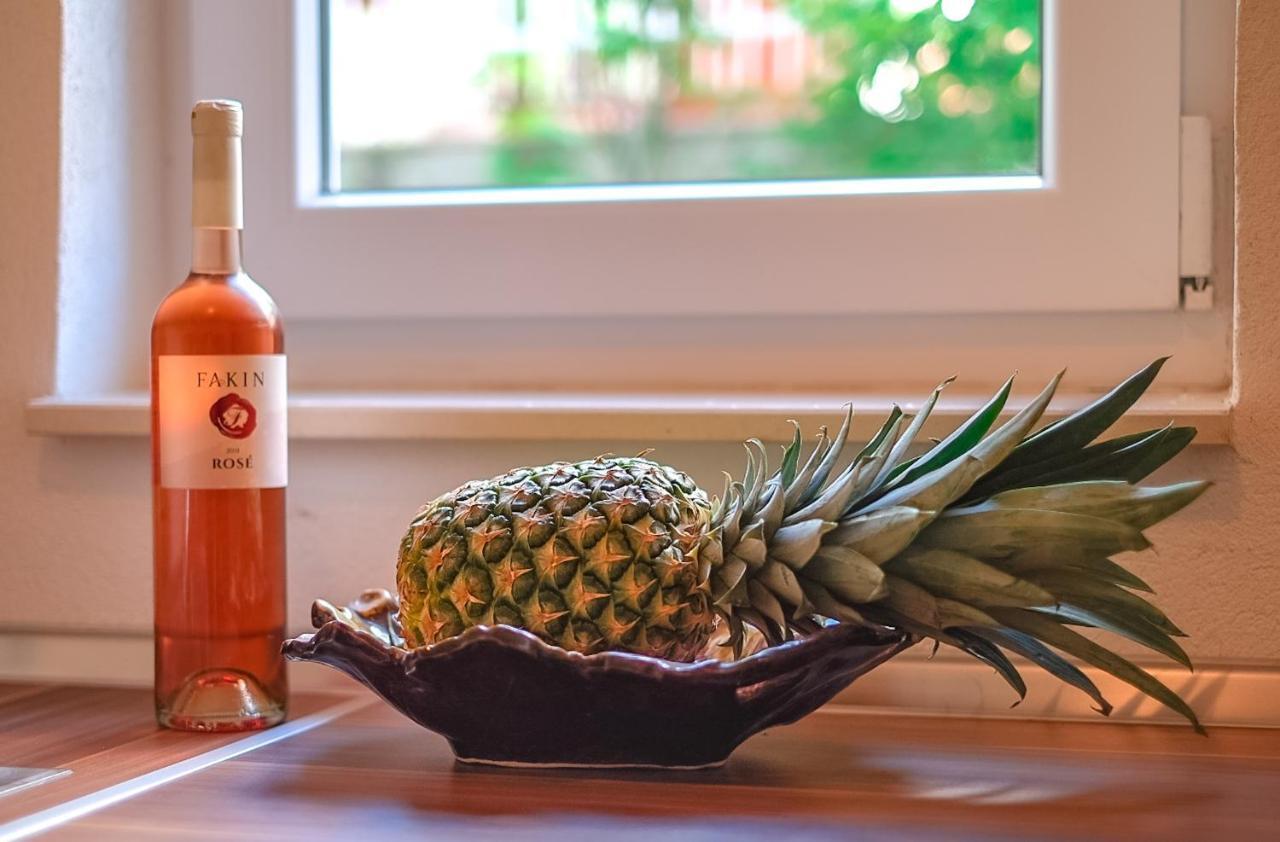 Apartmani Nina Rovinj Luaran gambar